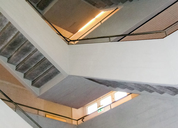 Schulhaus, Riedenhalden