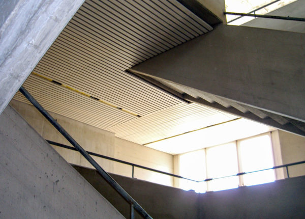 Schulhaus, Riedenhalden