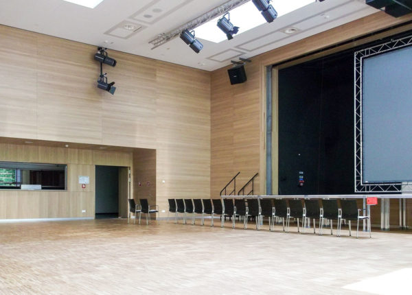 Stadthalle Neuenburg vor dem Walde (DE)