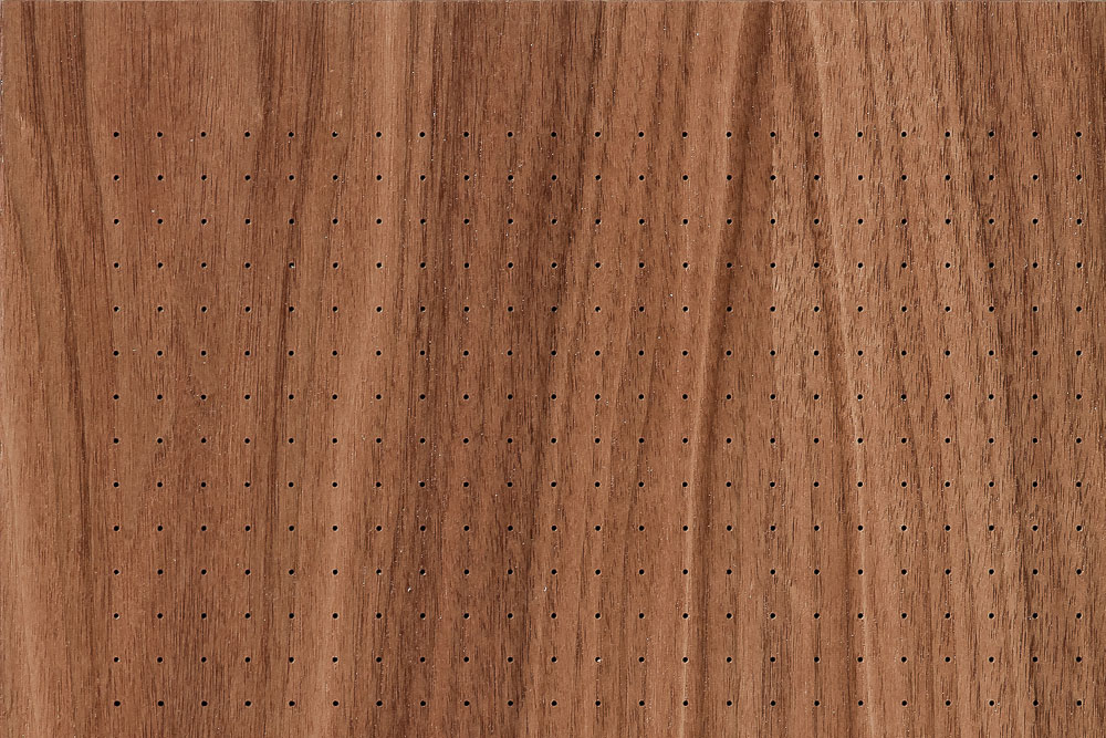 Nussbaum furniert 1/8